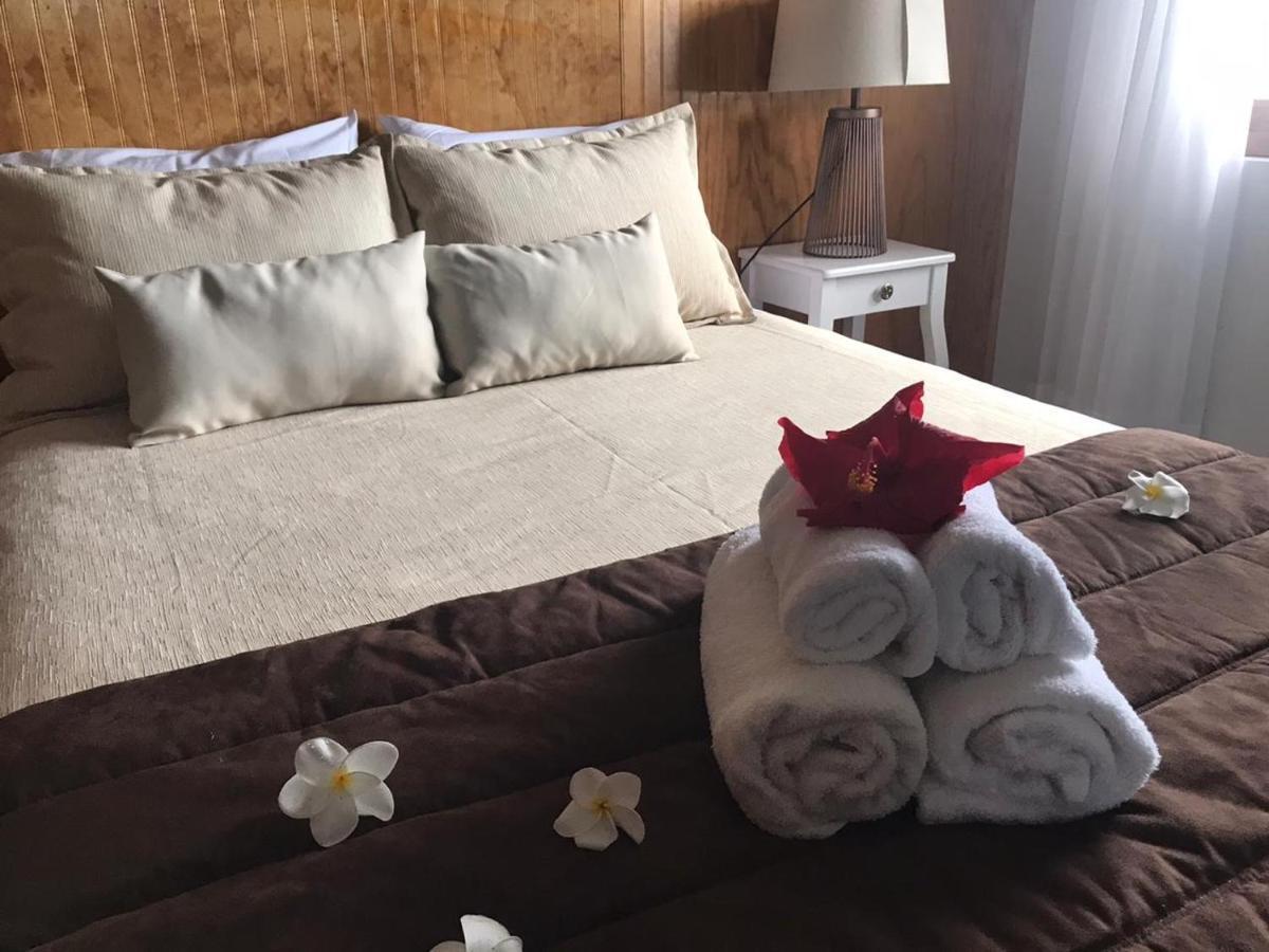 Teanehi Bed & Breakfast 앙가로아 외부 사진